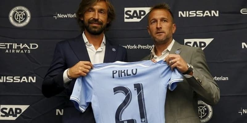 Số áo Pirlo: Tiền vệ số 21 huyền thoại của AC Milan và Juventus