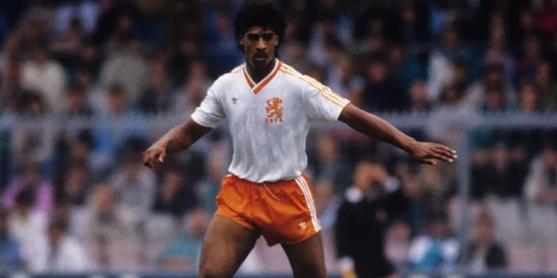Số áo Rijkaard: Huyền thoại số 4 của AC Milan, Ajax và Hà Lan