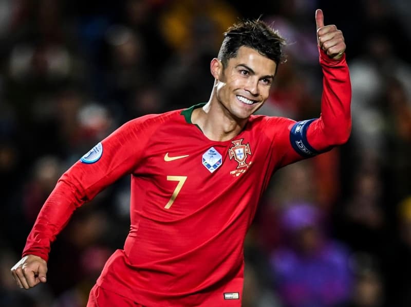Fan Ronaldo gọi là gì? Ricon, Richa và các biệt danh thú vị khác