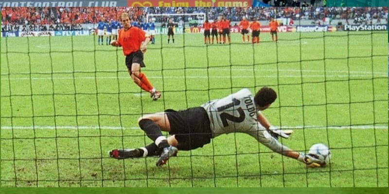 Đá luân lưu là gì? Các quy định đá luân lưu theo luật FIFA